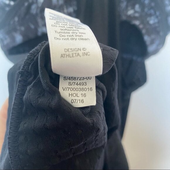 Athleta | Cobra Dot Invigorate Mesh Tank Top | 458723 - Picture 7 of 12